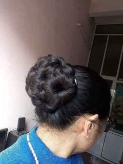 BÚI TÓC HOA TRÀ SANG CHẢNH