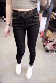 Combo 2 quần 200k (quần nỉ và 1 jeans)