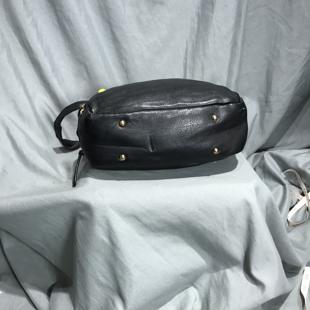 Túi si nhật da trơn màu đen hiệu FORE.VER 21