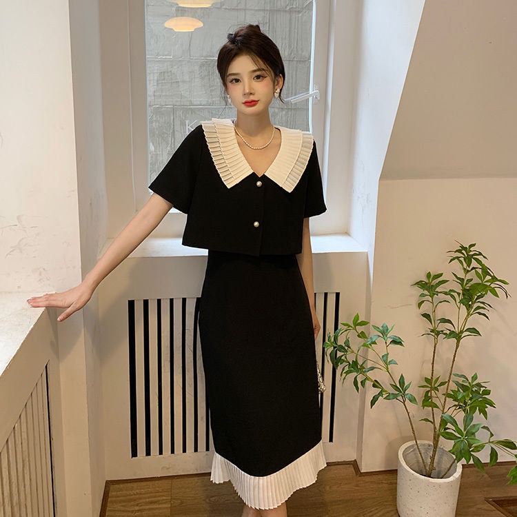 Set đồ COZOKC gồm áo thun tay ngắn và chân váy ôm dáng dễ phối đồ hợp thời trang