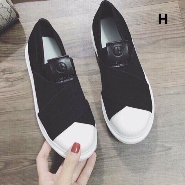 Giày sneaker nữ quai chéo huyền bé