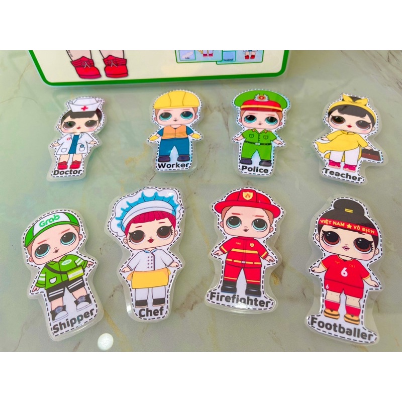 Học liệu bóc dán thay đồ búp bê LOL nghề nghiệp