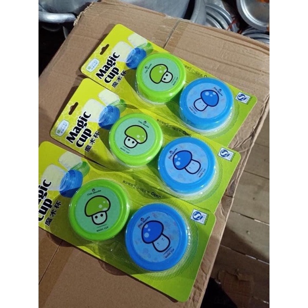 Cốc nhựa gấp gọn tiện lợi cho bé