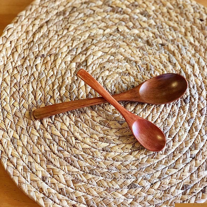 Muỗng múc súp bằng gỗ tay cầm dài phong cách Nhật Bản