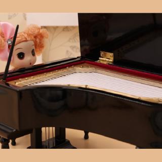 Mô hình đàn piano mini trang trí nội thất