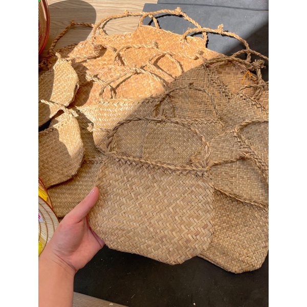 Giỏ đệm gà phụ kiện chup hinh cho bé