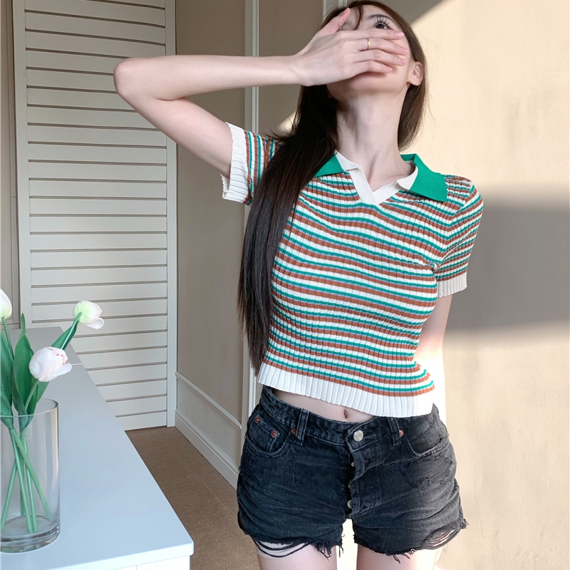 Áo Croptop Len Mongtoghi Kẻ Cổ Bẻ Cộc Tay Co Giãn Thời Trang Sugal TOP NU 049V1