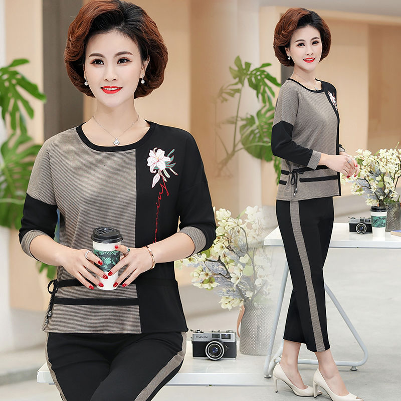 Set áo quần thun thể thao tay dài thời trang xuân 2020 cho phụ nữ trung niên và cao tuổi
