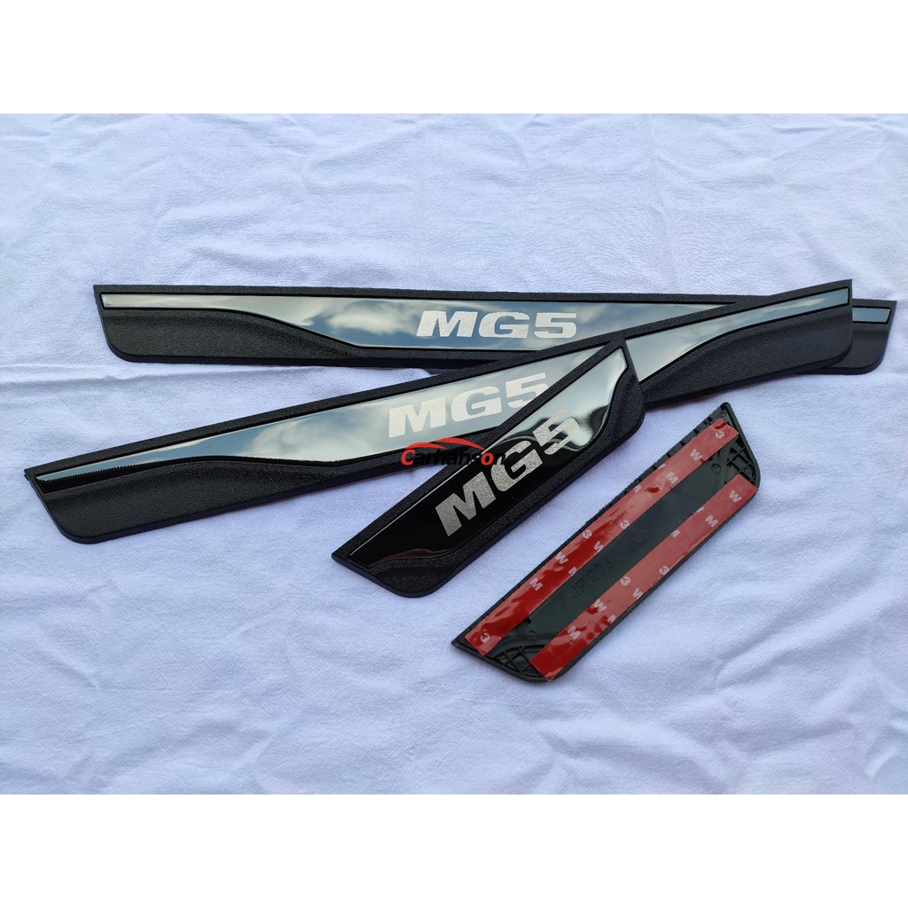 Set 4 Miếng Dán Bảo Vệ Cửa Xe Hơi MG5 Mg 5 2012-2023 Bằng Thép Không Gỉ