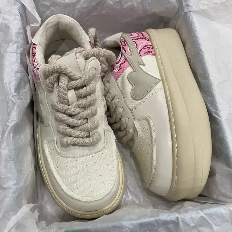 Giày thể thao nữ Hình TIM HỒNG Cao Cấp