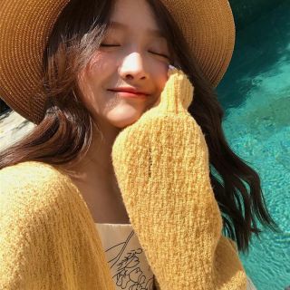 Áo cardigan mỏng dáng dài