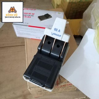 Cầu dao 3 pha 60a vinakip. cực đúc. đế sứ