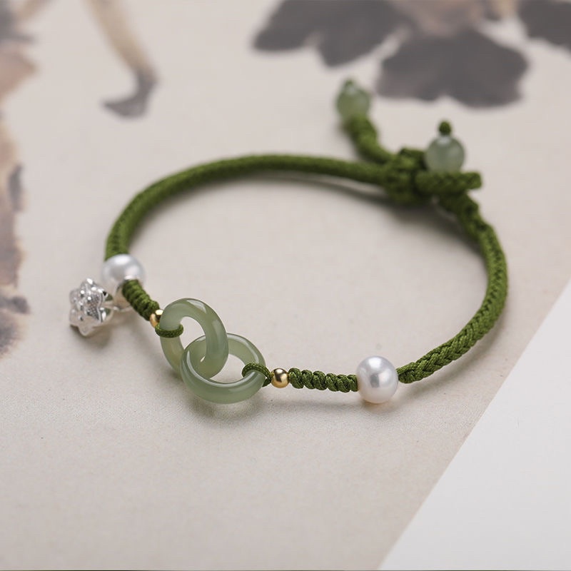 Vòng tay charm đài sen ngọc định mệnh