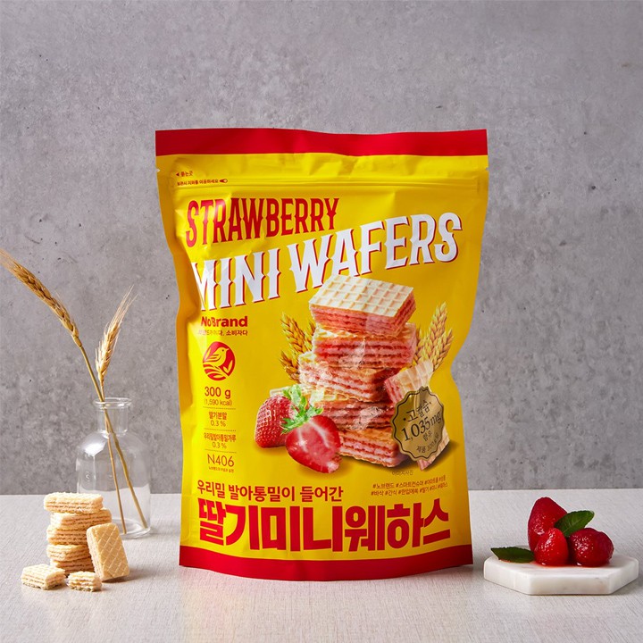 Bánh Xốp Mini No Brand Vị Dâu Túi Zip 300g - Emart VN