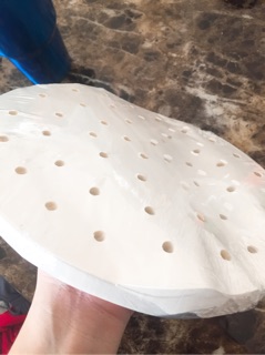 Giấy nến đục lỗ