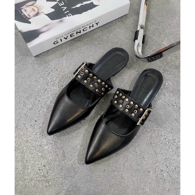 Dép sục đai lỗ cnk