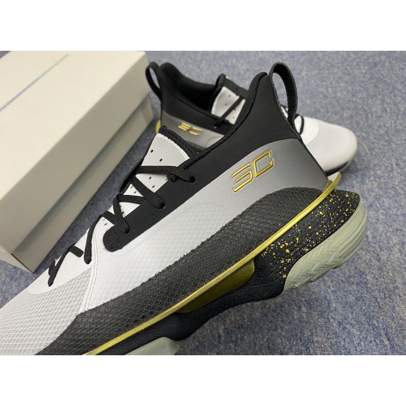 Giày bóng rổ chính hãng Under Armour Curry 7