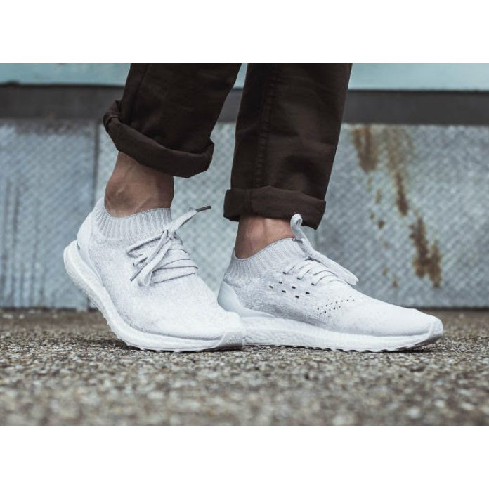 Giày Thể Thao Adidas Ultra Boost Uncaged LTD UB Trắng FULL Tz2C