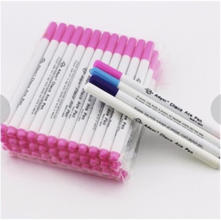 Một Bút vẽ vải thêu tay bay màu