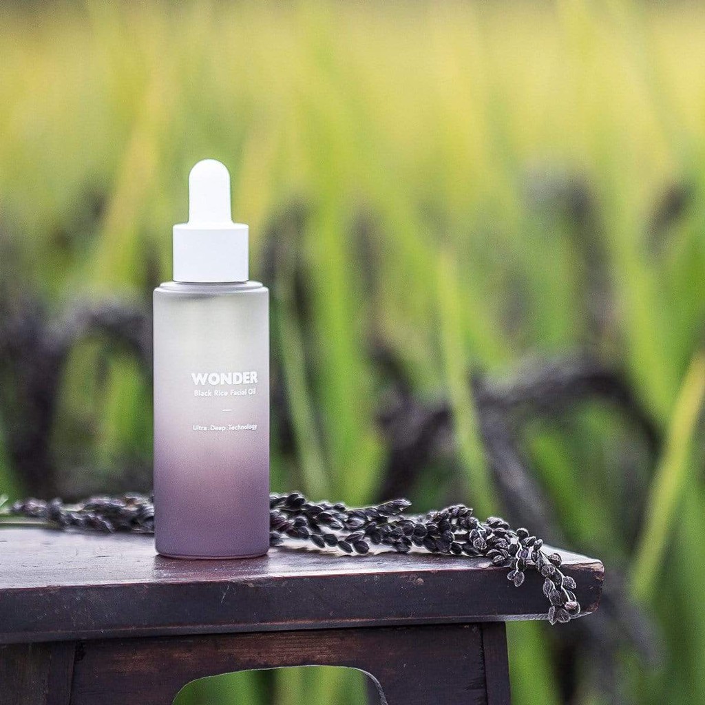 Tinh dầu chống lão hóa dưỡng ẩm căng bóng HARUHARU Haru Haru Wonder Black Rice Facial Oil 30ml | BigBuy360 - bigbuy360.vn