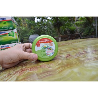 Kem kamil dưỡng da của Đức