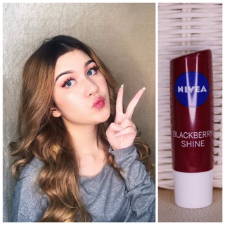SON DƯỠNG NIVEA BLACKBERRY SHINE