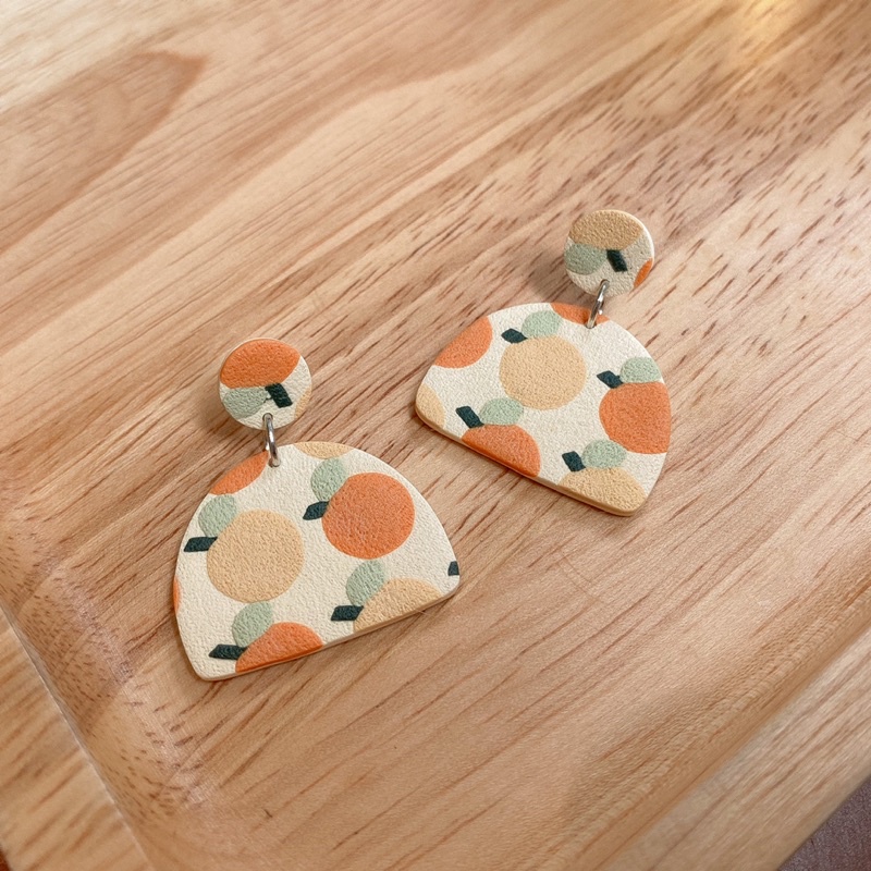 Khuyên tai đất sét nung Polymer Clay (Orange Coffee)