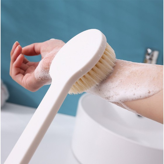 [HCM]BÀN CHẢI CỌ LƯNG KIÊM MASSAGE TẨY TẾ BÀO CHẾT CHO DA CỰC HIỆU QUẢ - CÂY CỌ LƯNG MUJI CÁN DÀI LOẠI XỊN LÔNG SIÊU MỀM