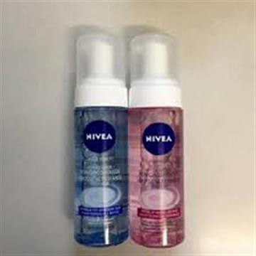 Sữa rửa mặt tẩy trang dạng bọt Nivea