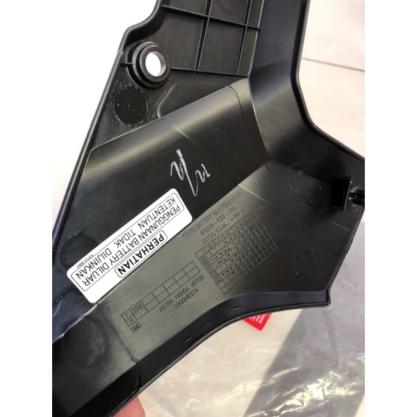 Che bình/ ốp bình ắc qui xe Sonic chính hãng honda