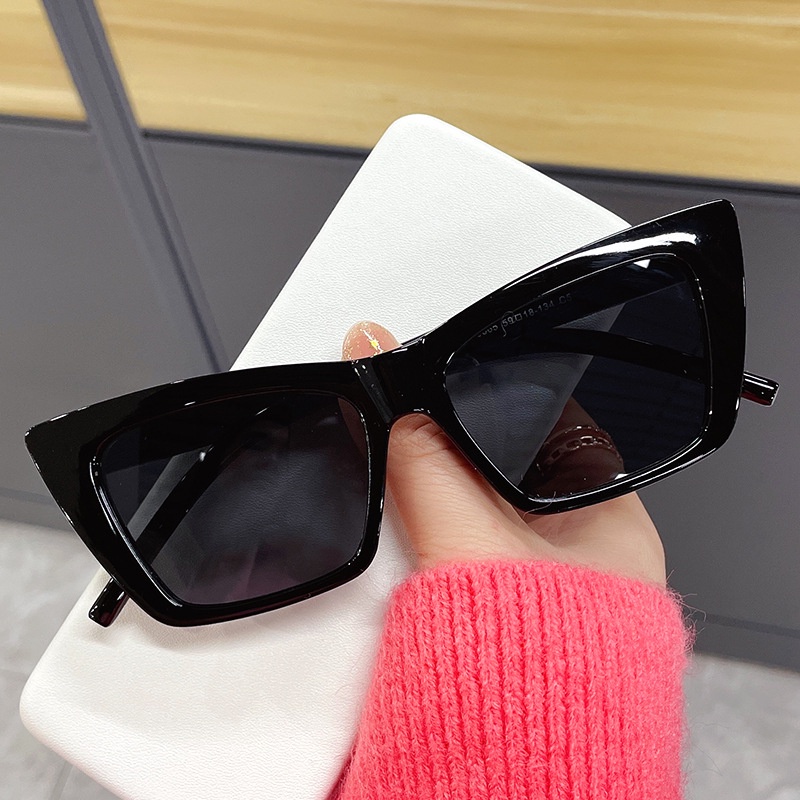 Kính Mát Mắt Mèo Chống Tia UV400 Màu Sắc