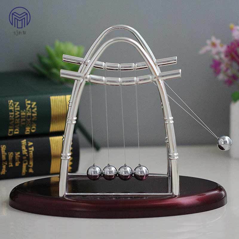 Con lắc newton động lực học bằng kim loại độc đáo dùng trang trí