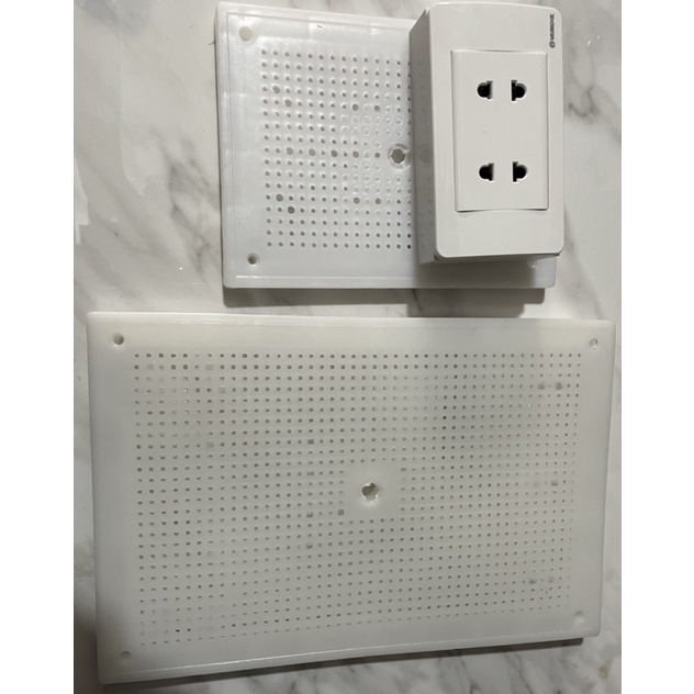 Bảng điện nhựa các cỡ