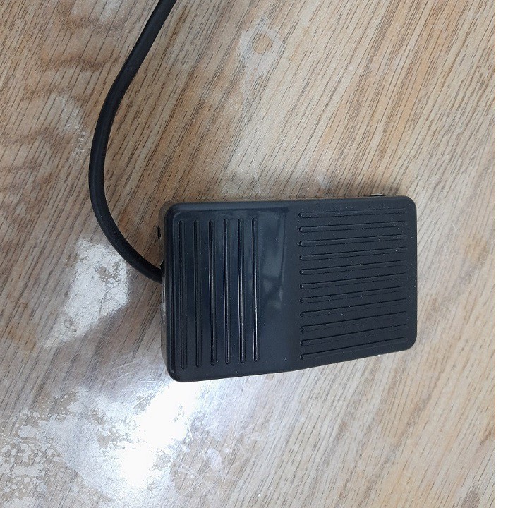 Công Tắc Bàn Đạp Chân TFS-1 250VAC-10A -Loại Tốt