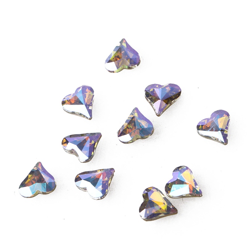 Set 10 Phụ Kiện Trang Trí Móng Tay Hình Trái Tim Đính Đá Xinh Xắn