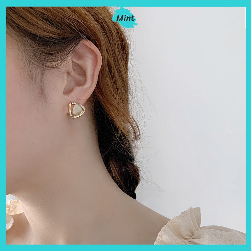 Bông Tai Nữ ❤️KHÔNG GÂY DỊ ỨNG❤️ Khuyên Tai Đá Mắt Mèo Hình Tam Giác Xinh Xắn Chuôi Bạc S925