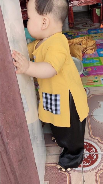 Áo Bà ba bé trai kèm khăn