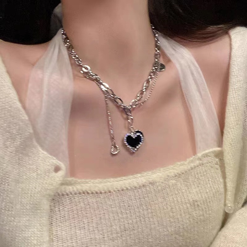 Vòng cổ Mặt Trái Tim May Mắn Đính Đá Pha Lê