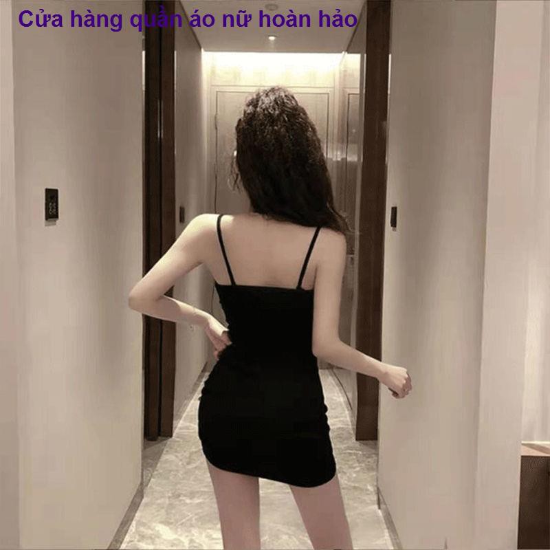 quần nữHot girl cẩn thận máy phụ nữ địu váy mùa hè 2021 phong cách mới bên trong đế màu đen xám túi đeo hông b