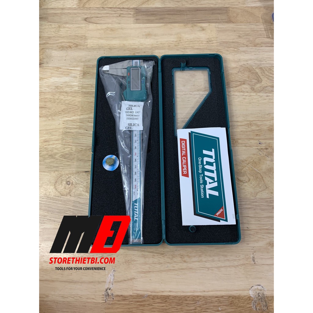 Thước Kẹp Điện Tử Bằng Thép Carbon 200mm Total / TMT322006 / Bảo Quản Hộp Nhựa / Thép Không Gỉ