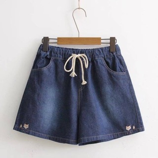 Quần short jean nữ thêu hình cáo