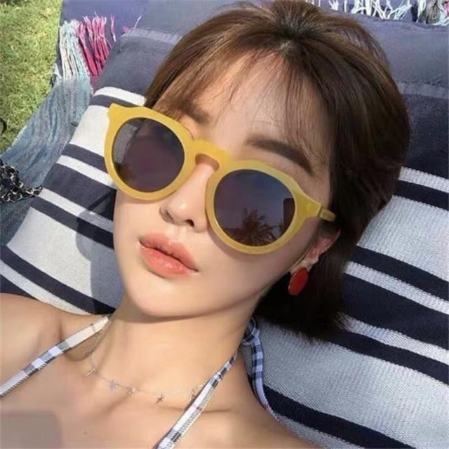 Kính ulzzang