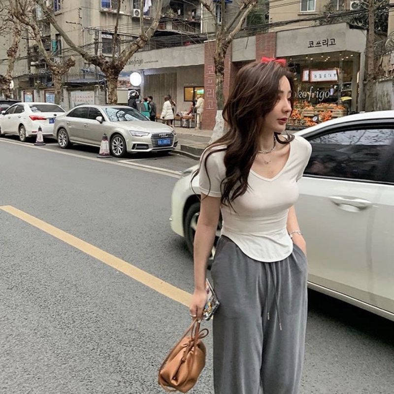 Áo Thun Nữ Tay Ngắn Sexy Thời Trang