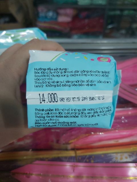 Băng vệ sinh kotex hàng ngày 20 miếng