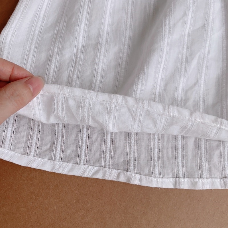 Áo váy cho bé. áo váy nhún bèo vai chất liệu thô thêu hàng thiết kế