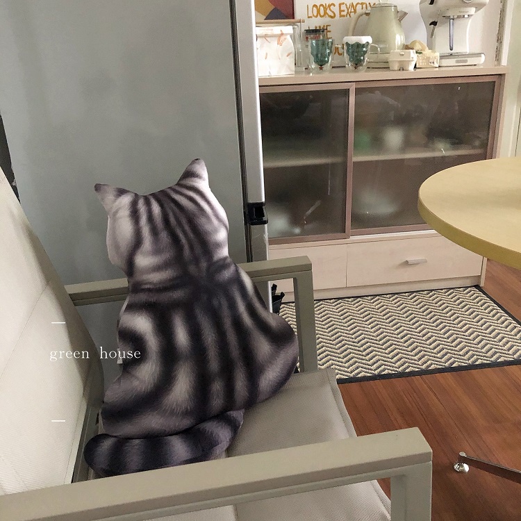 Gối nhồi bông hình con mèo dễ thương làm quà tặng/ đồ chơi cho trẻ em