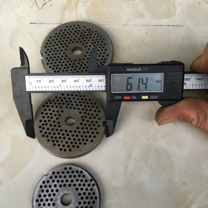 Phụ kiện máy xay - mặt lưới xay thức ăn cho chim