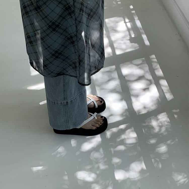 Sandal Hở Ngón Thiết Kế Mới Đế Bằng Cao Cấp Thời Trang