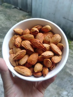 Hạt hạnh nhân rang bơ mỏng vỏ 500g