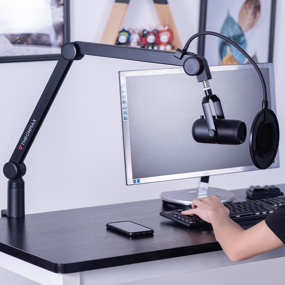 [Mã ELHACE giảm 4% đơn 300K] Giá treo micro Thronmax Phantom Boom Stand S4